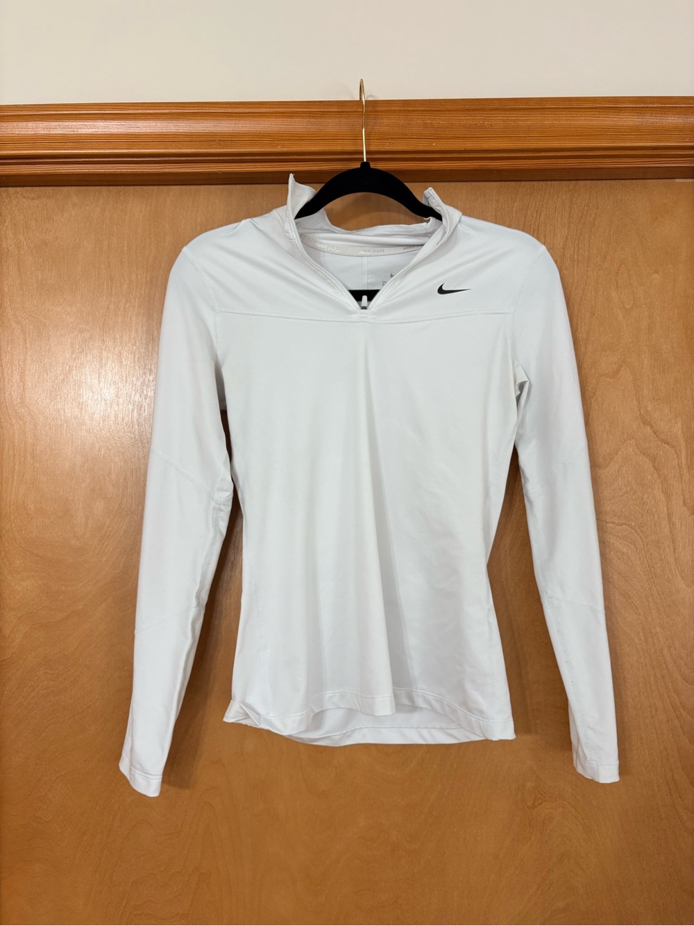 Nike White Long Sleeve Quarter-Zip Pullover